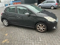 Peugeot 208 personenauto (11-zsn-9) - afbeelding 23 van  38