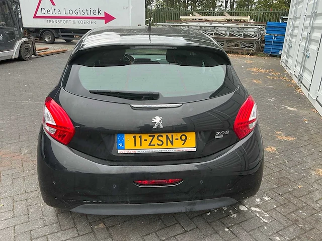 Peugeot 208 personenauto (11-zsn-9) - afbeelding 33 van  38