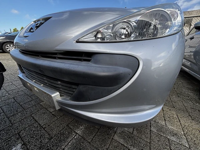 Peugeot 208,2009 - afbeelding 17 van  32