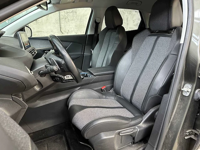 Peugeot 3008 1.2 puret. bl prem 131pk 2020, h-391-js - afbeelding 33 van  47