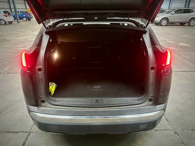 Peugeot 3008 1.2 puretech allure , ; xf-228-t - afbeelding 8 van  16