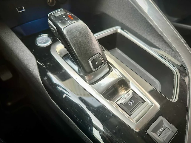 Peugeot 3008 1.2 puretech prem , ; ns-841-j - afbeelding 3 van  14