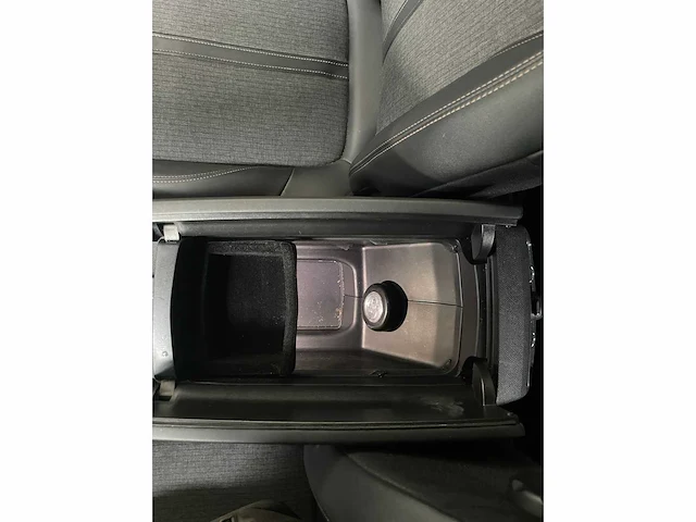 Peugeot 3008 1.5 bl.hdi bl gt-line 131pk 2020, h-752-zr - afbeelding 20 van  41