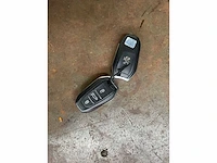 Peugeot 3008 1.5 bl.hdi bl gt-line 131pk 2020, h-752-zr - afbeelding 36 van  41
