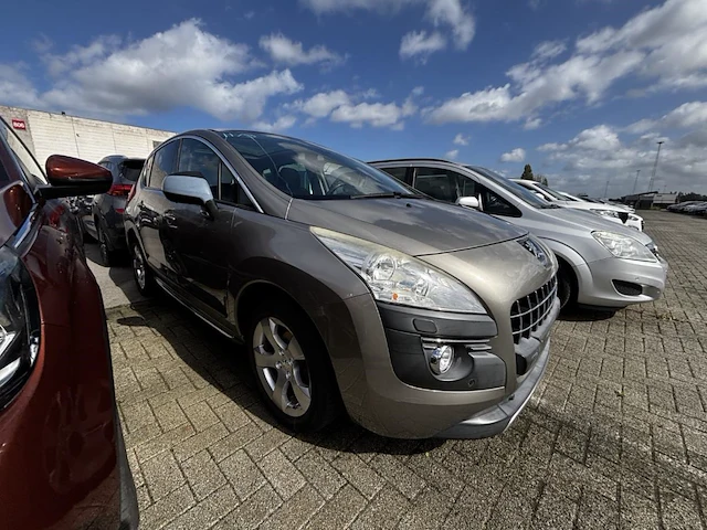 Peugeot 3008 1.6 hdi premium pack fap,2011 - afbeelding 23 van  37
