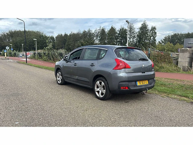 Peugeot 3008 1.6 thp blue lease executive 2011 | 15-xjj-2 i - afbeelding 2 van  13