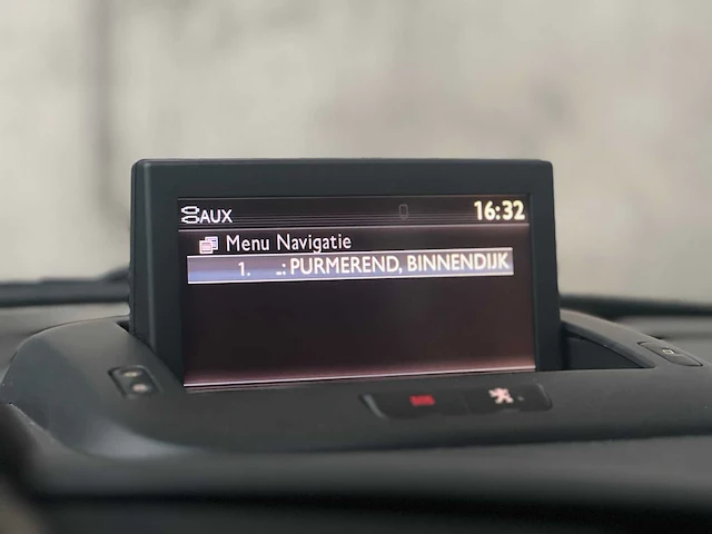 Peugeot 3008 1.6 thp st 156pk 2011, 64-pjj-1 - afbeelding 28 van  38