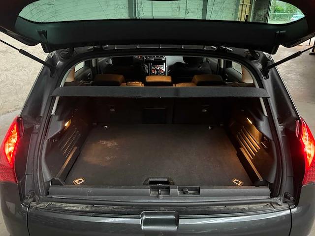 Peugeot 3008 1.6 thp st 156pk 2011, 64-pjj-1 - afbeelding 37 van  38