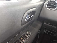 Peugeot 3008 1.6 turbo sr , 71-ljb-6 - afbeelding 2 van  16