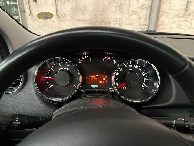 Peugeot 3008 1.6 vti première 120pk 2010, 76-khr-3 - afbeelding 23 van  40