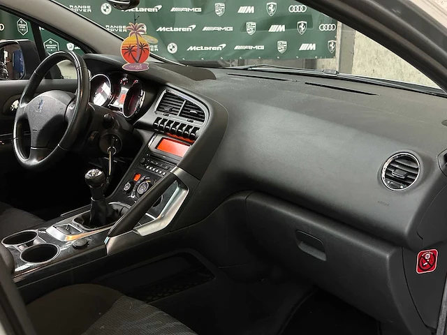 Peugeot 3008 1.6 vti première 120pk 2010, 76-khr-3 - afbeelding 33 van  40