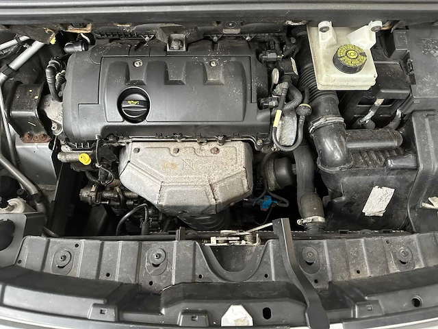 Peugeot 3008 1.6 vti première 120pk 2010, 76-khr-3 - afbeelding 39 van  40