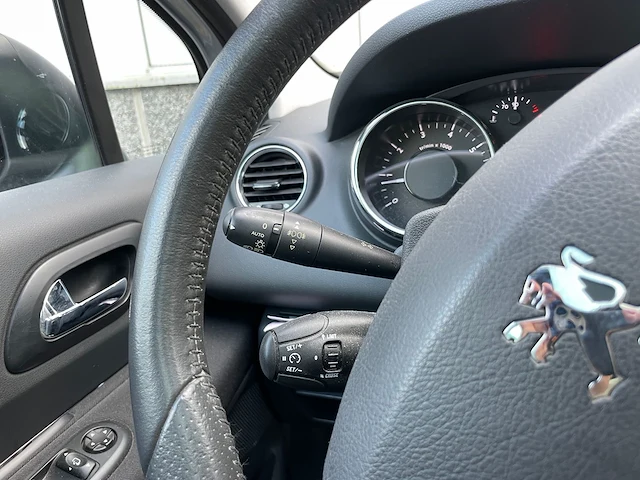 Peugeot 3008 gt 1.6 thp 156pk 2012 -orig. nl-, 56-tkx-4 - afbeelding 16 van  43