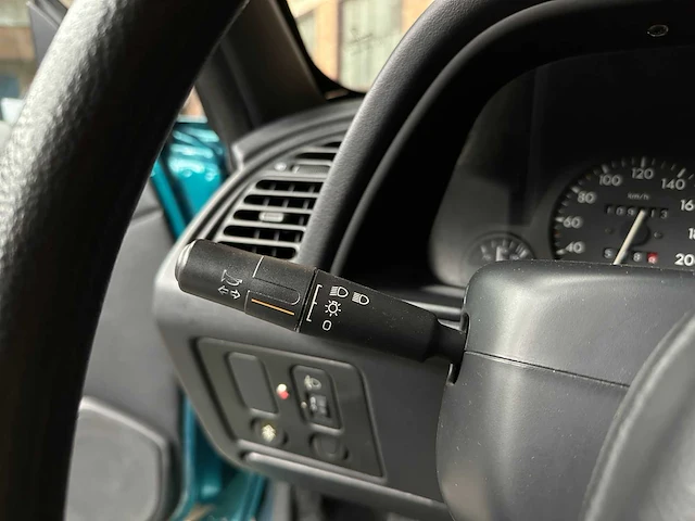 Peugeot 306 cabriolet 1.8 101pk 1995, lj-rf-72 - afbeelding 15 van  41