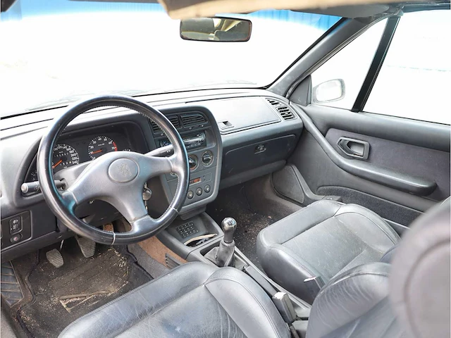 Peugeot 306 cabriolet 2.0 1996, nr-hr-96 - afbeelding 2 van  25