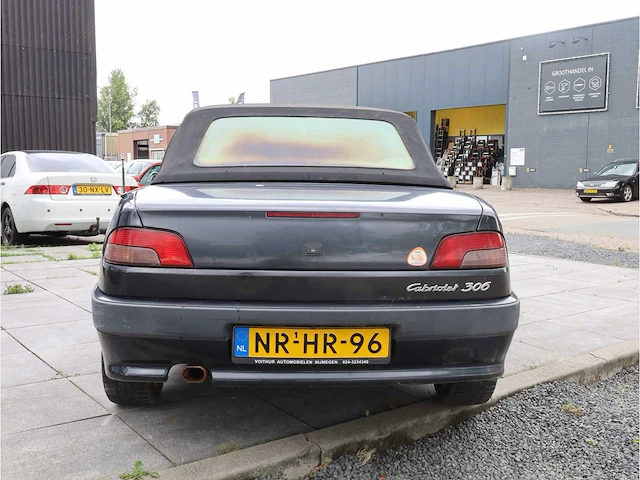 Peugeot 306 cabriolet 2.0 1996, nr-hr-96 - afbeelding 20 van  25