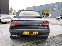 Peugeot 306 cabriolet 2.0 1996, nr-hr-96 - afbeelding 20 van  25