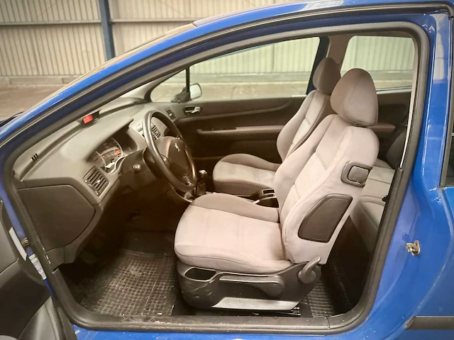 Peugeot 307 1.4 xr, jf-869-f - afbeelding 9 van  13