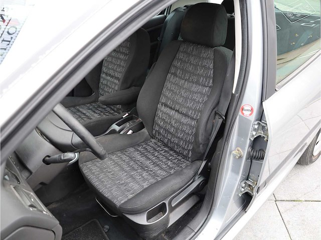 Peugeot 307 1.4 xs 2003, 09-lg-fk - afbeelding 12 van  28