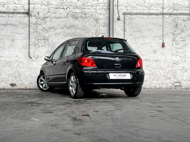 Peugeot 307 1.6-16v griffe 109pk 2006, 32-td-px - afbeelding 13 van  34