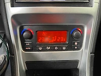 Peugeot 307 1.6-16v griffe 109pk 2006, 32-td-px - afbeelding 25 van  34
