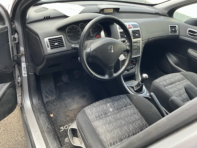 Peugeot 307 1.6-16v xs pack - personenauto - afbeelding 8 van  12