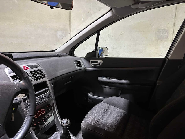 Peugeot 307 1.6-16v xs pack 109pk 2004, 12-pb-pb - afbeelding 11 van  36