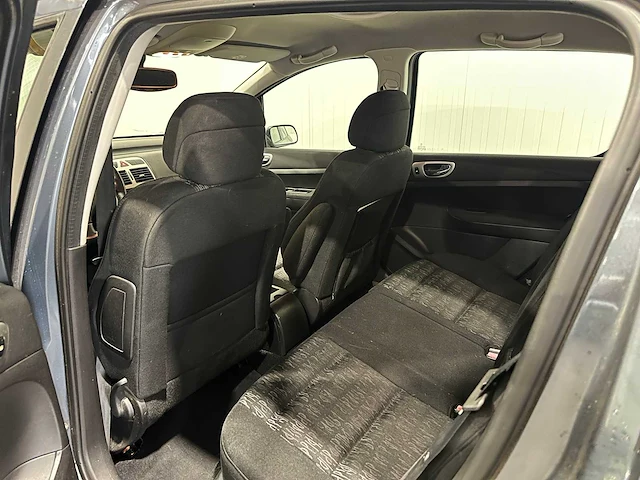Peugeot 307 1.6-16v xs premium 18-pz-fr - afbeelding 2 van  24