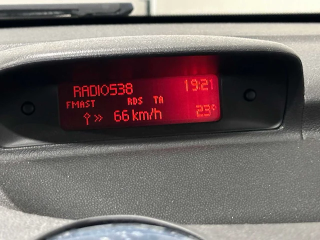 Peugeot 307 1.6-16v xs premium 18-pz-fr - afbeelding 9 van  24