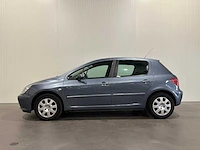 Peugeot 307 1.6-16v xs premium 18-pz-fr - afbeelding 12 van  24