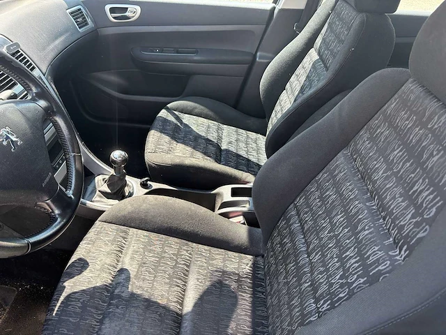 Peugeot 307 1.6-16v xs premium , 24-rp-hd - afbeelding 14 van  18