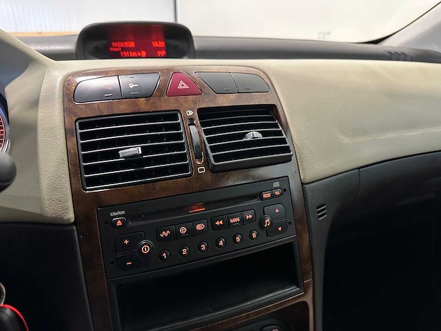 Peugeot 307 1.6-16v xsi 14-tp-fh - afbeelding 6 van  18