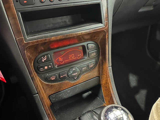 Peugeot 307 1.6-16v xsi 14-tp-fh - afbeelding 7 van  18