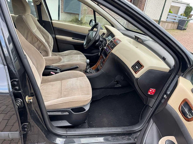 Peugeot 307 1.6-16v xt clima 78-jr-fn - afbeelding 13 van  16