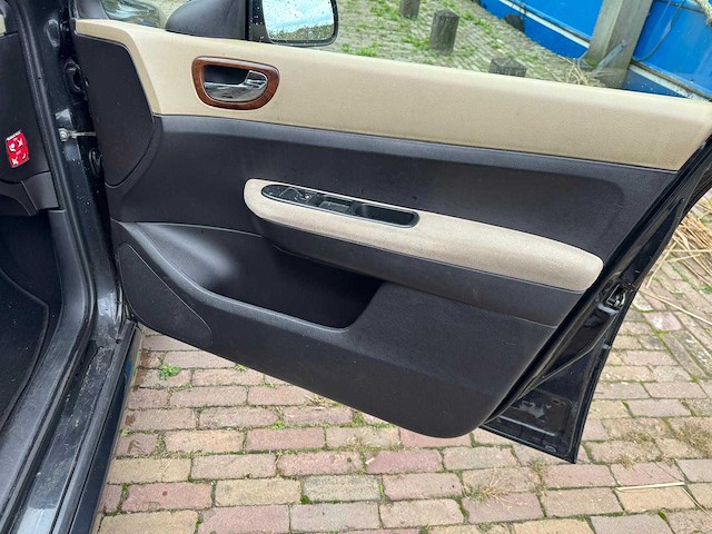 Peugeot 307 1.6-16v xt clima 78-jr-fn - afbeelding 15 van  16