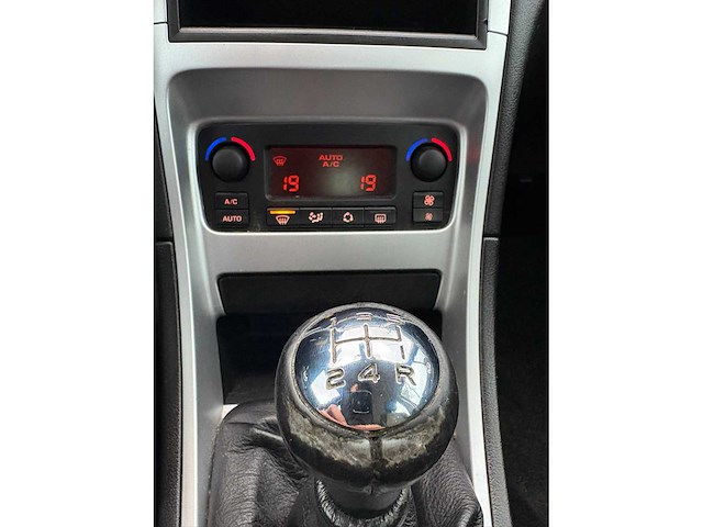 Peugeot 307 break 1.6-16v premium , 79-xl-lj - afbeelding 17 van  18