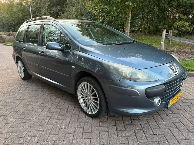 Peugeot 307 break 1.6-16v xs , 09-sn-jz - afbeelding 9 van  16