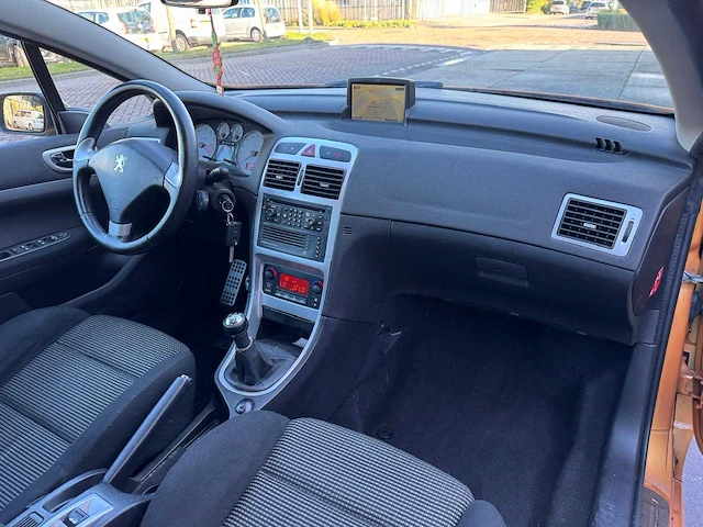 Peugeot 307 cc 2.0-16v 51-rv-fg - afbeelding 6 van  29