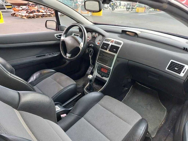 Peugeot 307 cc 2.0 16v sport, 33-pp-df - afbeelding 2 van  20