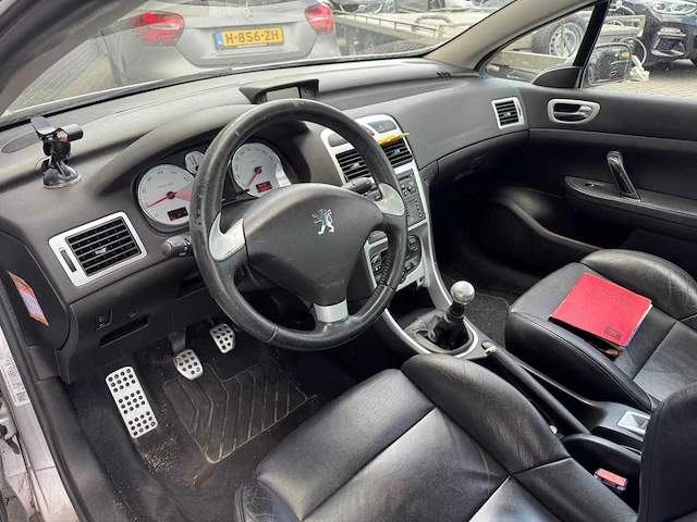 Peugeot 307 cc 2.0-16v sport car 2004 | 24-nv-gj i - afbeelding 13 van  21
