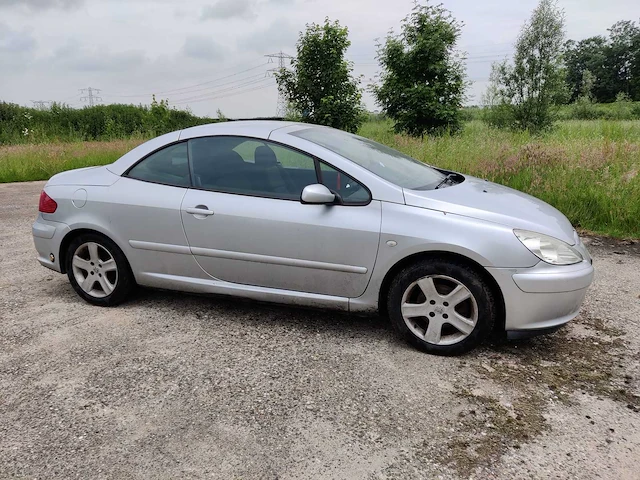 Peugeot 307 cc cabrio personenauto - afbeelding 9 van  12