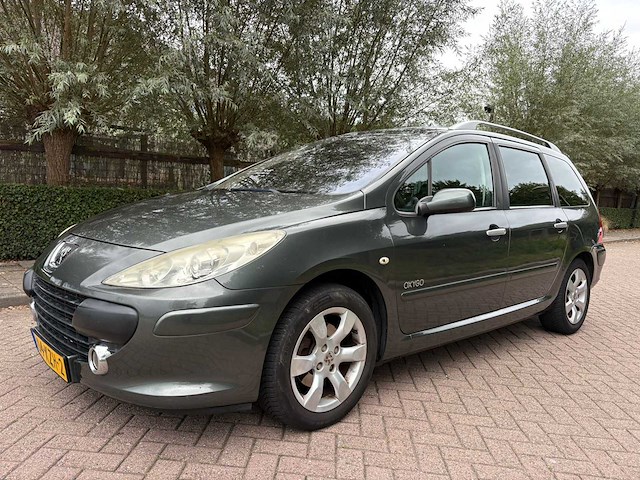 Peugeot 307 sw 1.6-16v premium , 04-kzh-2 - afbeelding 1 van  18