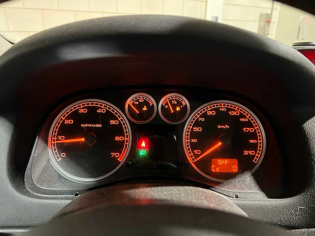 Peugeot 307 sw 1.6 16v premium 109pk 2005, 78-rf-hb - afbeelding 10 van  35