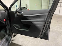 Peugeot 307 sw 1.6 16v premium 109pk 2005, 78-rf-hb - afbeelding 24 van  35