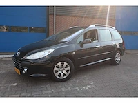 Peugeot 307 sw 1.6-16v premium, 39-zl-bk