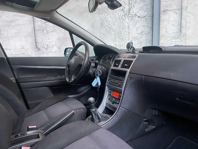 Peugeot 307 sw 2.0 16v pack 136pk 2004, 92-ns-rz - afbeelding 28 van  49
