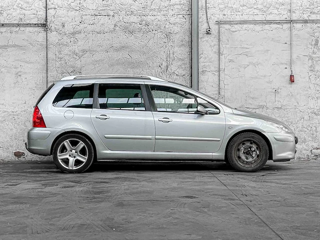 Peugeot 307 sw 2.0-16v xsi 140pk 2006, 78-sj-zh - afbeelding 40 van  42