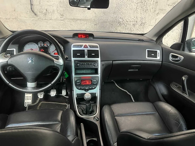 Peugeot 307cc 2.0-16v 136pk 2003 (origineel-nl), 74-pd-bx - afbeelding 10 van  40