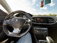 Peugeot 308 1.2 puretech active,2015 - afbeelding 3 van  32