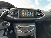 Peugeot 308 1.2 puretech active,2015 - afbeelding 4 van  32